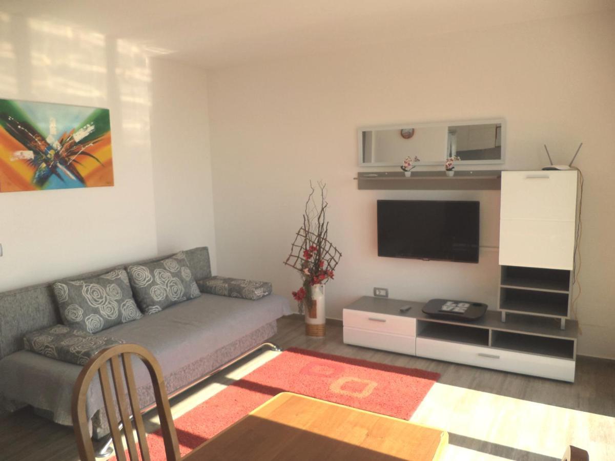 Apartment Ivy2 Ловран Екстер'єр фото