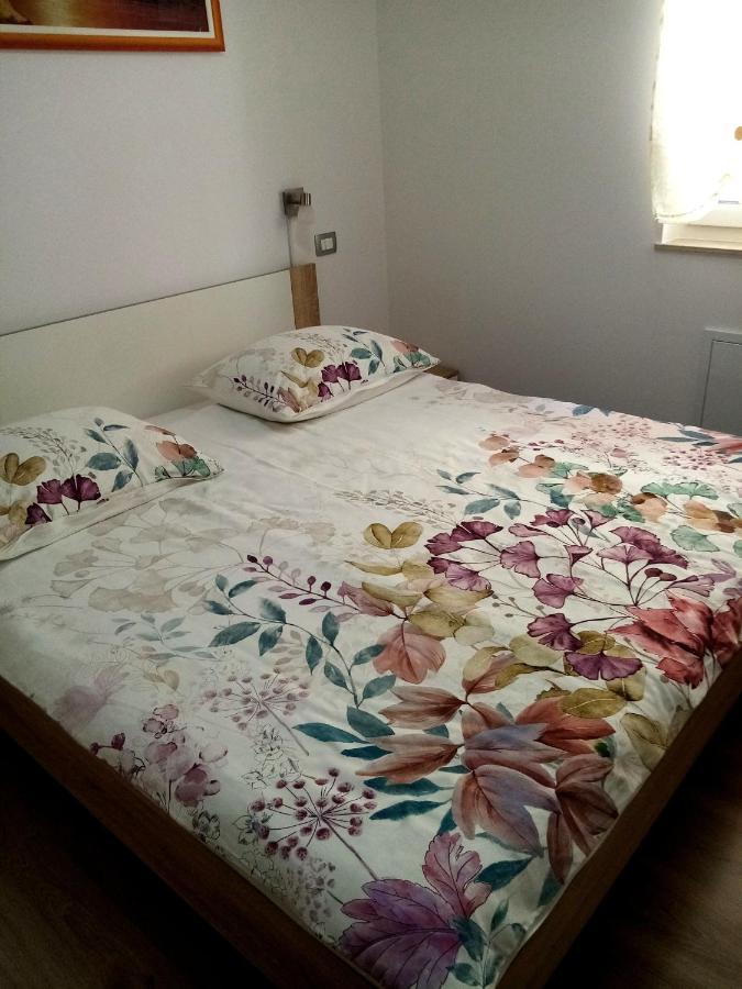 Apartment Ivy2 Ловран Екстер'єр фото