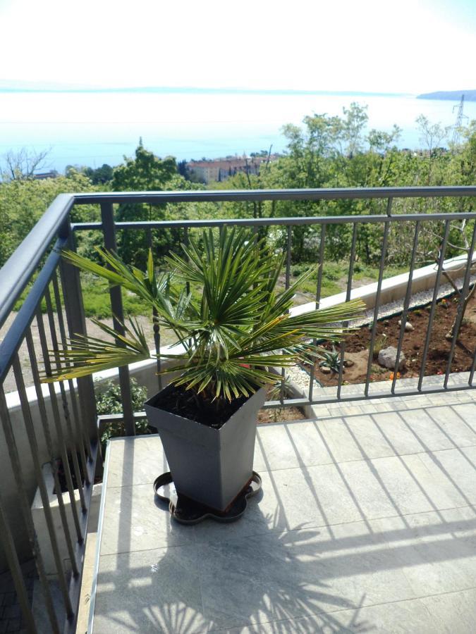 Apartment Ivy2 Ловран Екстер'єр фото