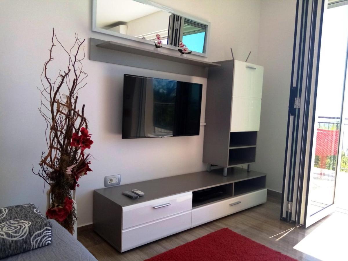 Apartment Ivy2 Ловран Екстер'єр фото